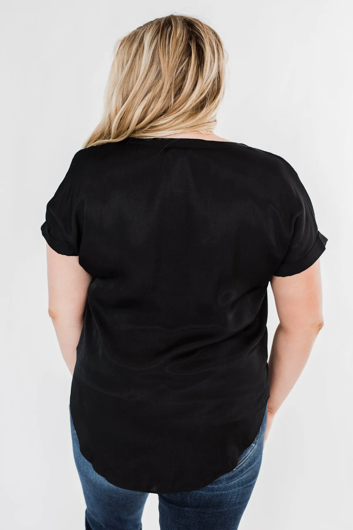 Basic Beauty V-Neck Short Sleeve Top- Black