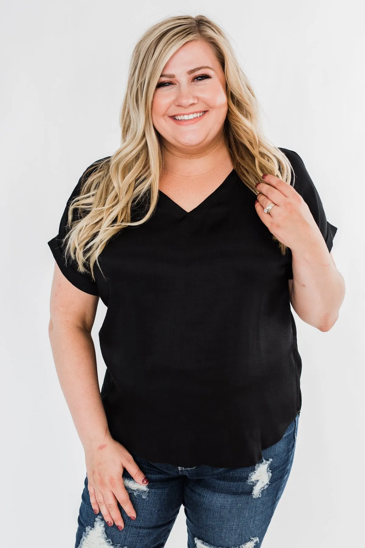 Basic Beauty V-Neck Short Sleeve Top- Black