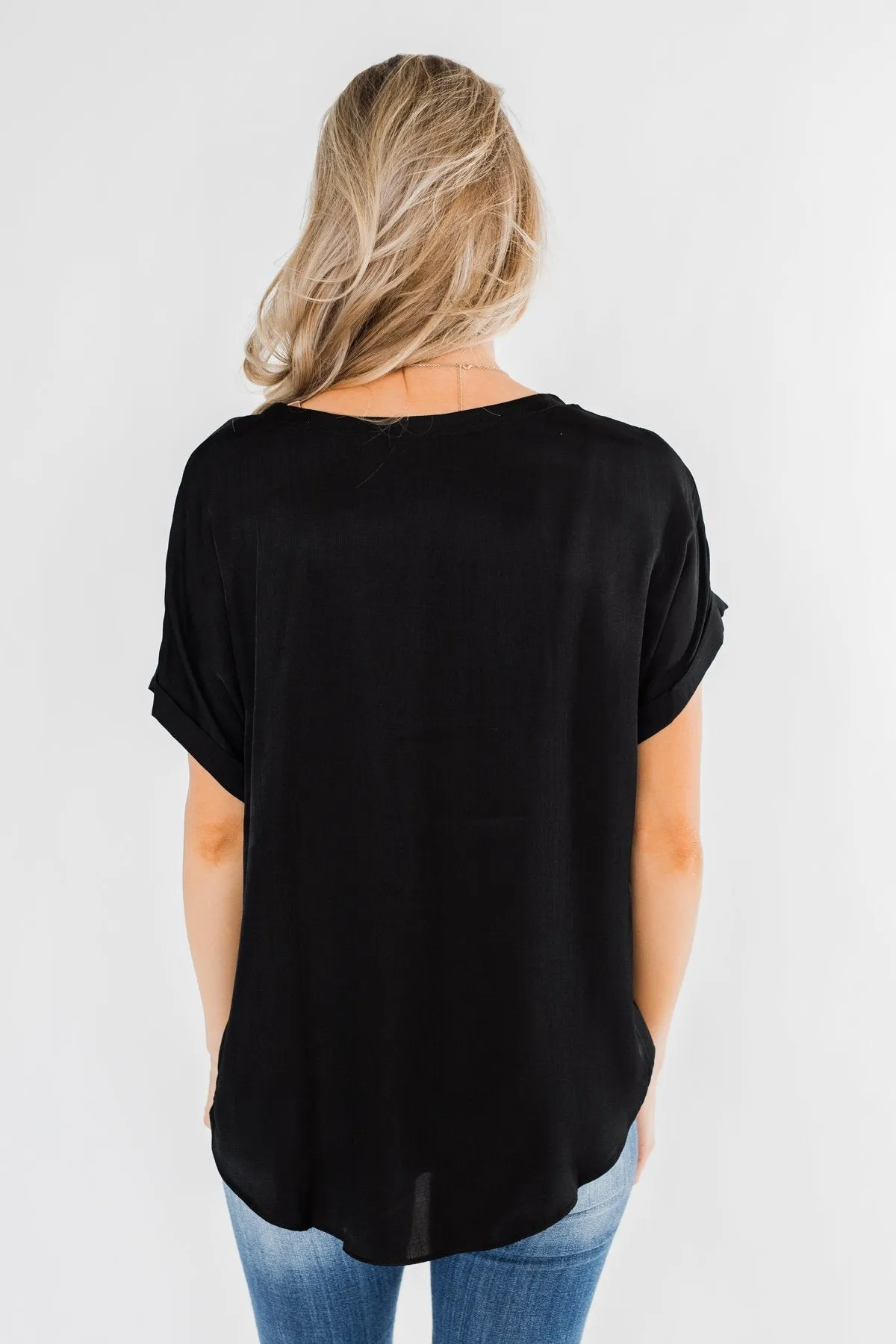 Basic Beauty V-Neck Short Sleeve Top- Black