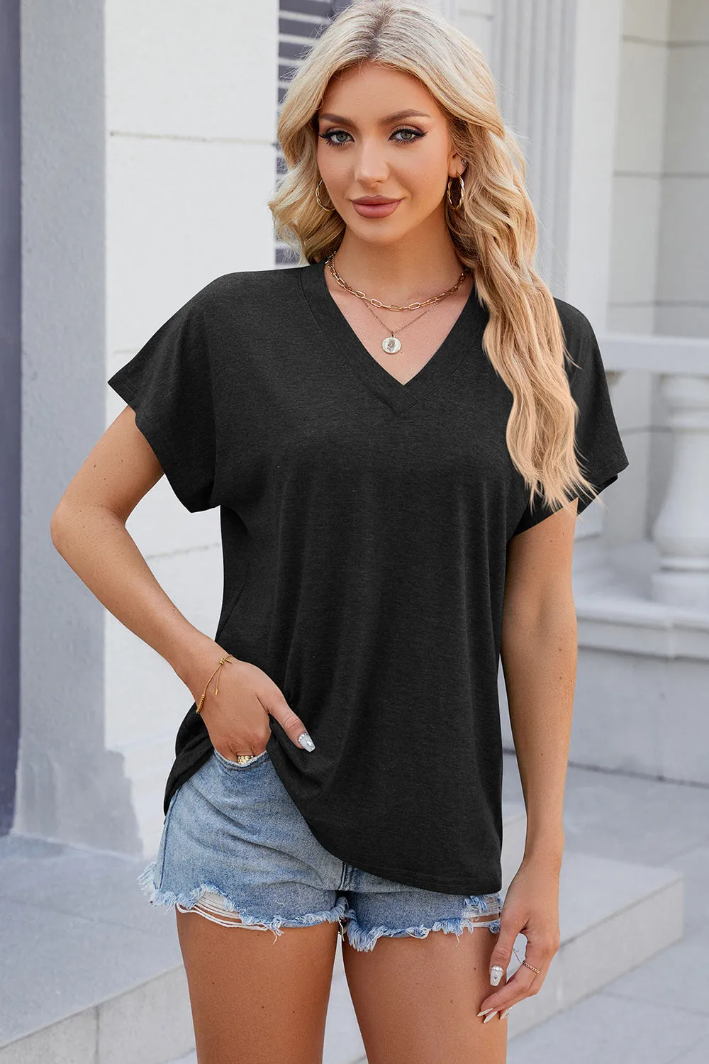 Cece V-Neck Short Sleeve T-Shirt