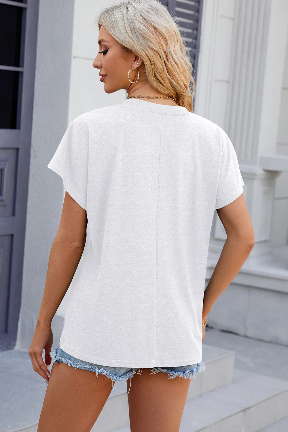 Cece V-Neck Short Sleeve T-Shirt