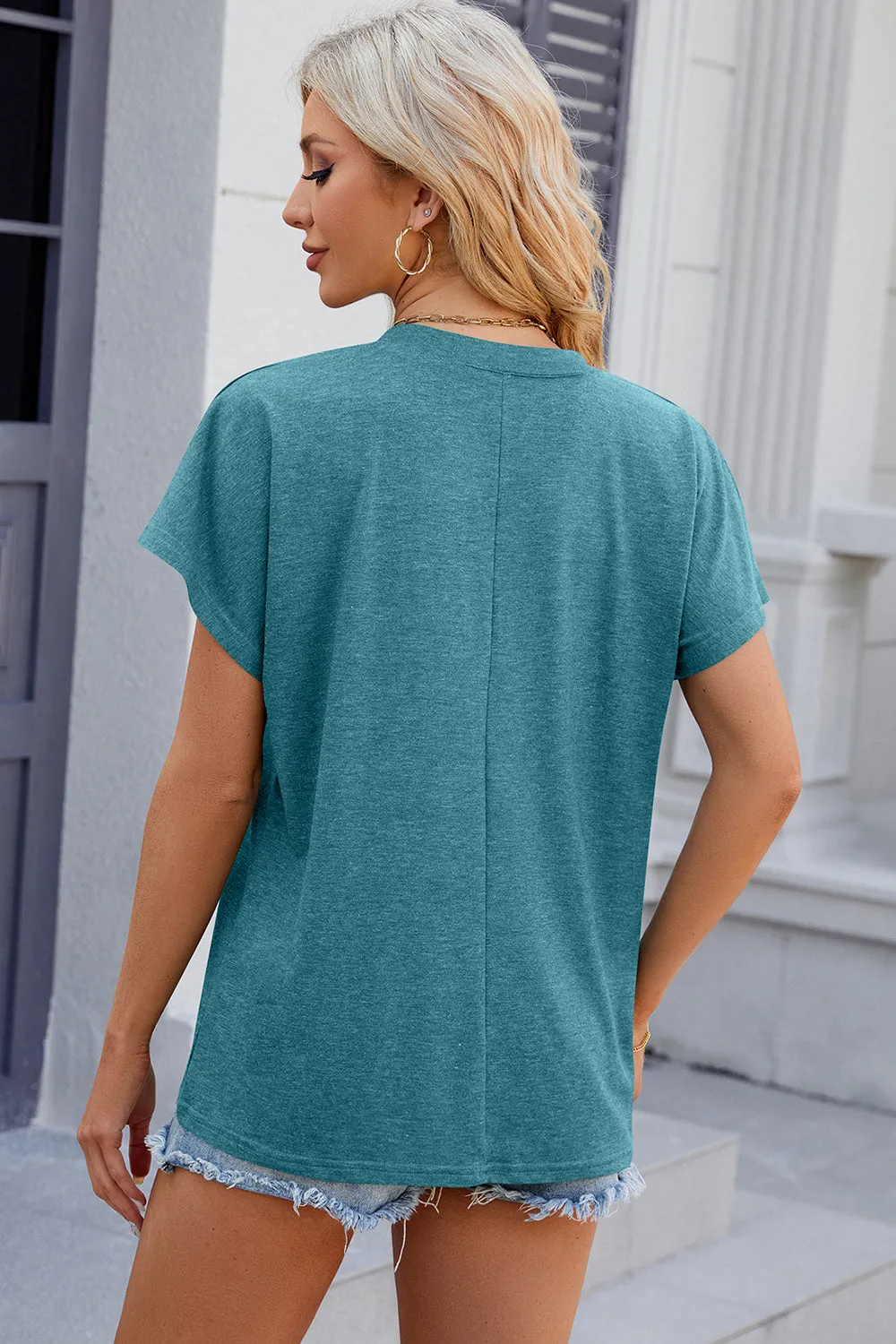 Cece V-Neck Short Sleeve T-Shirt