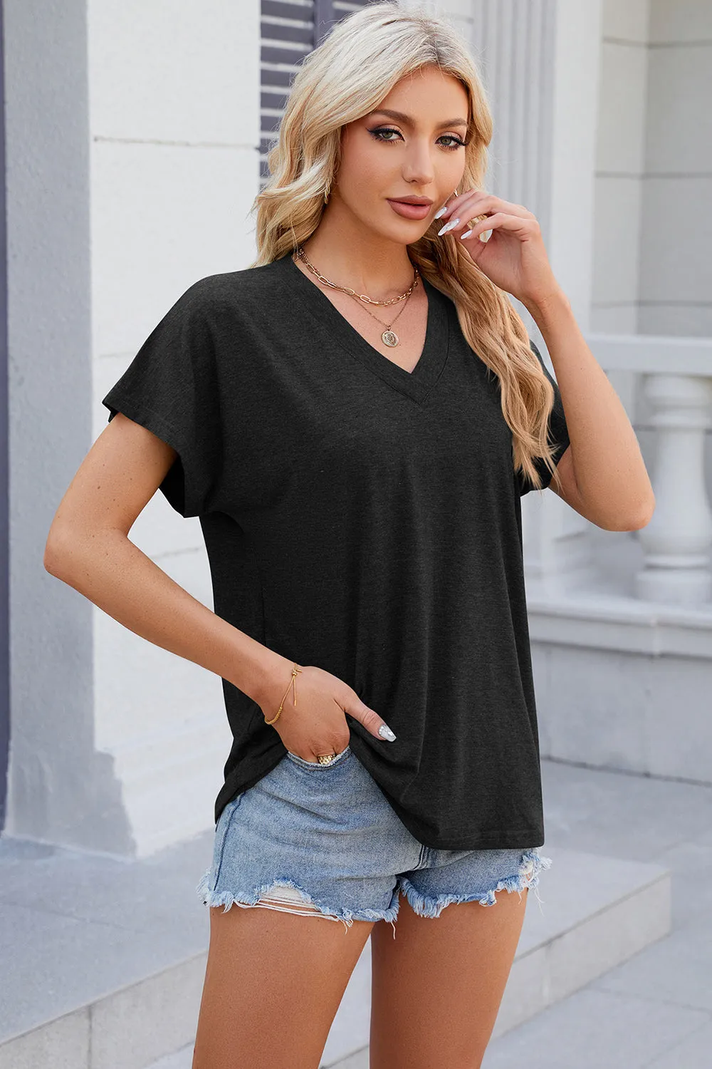 Cece V-Neck Short Sleeve T-Shirt
