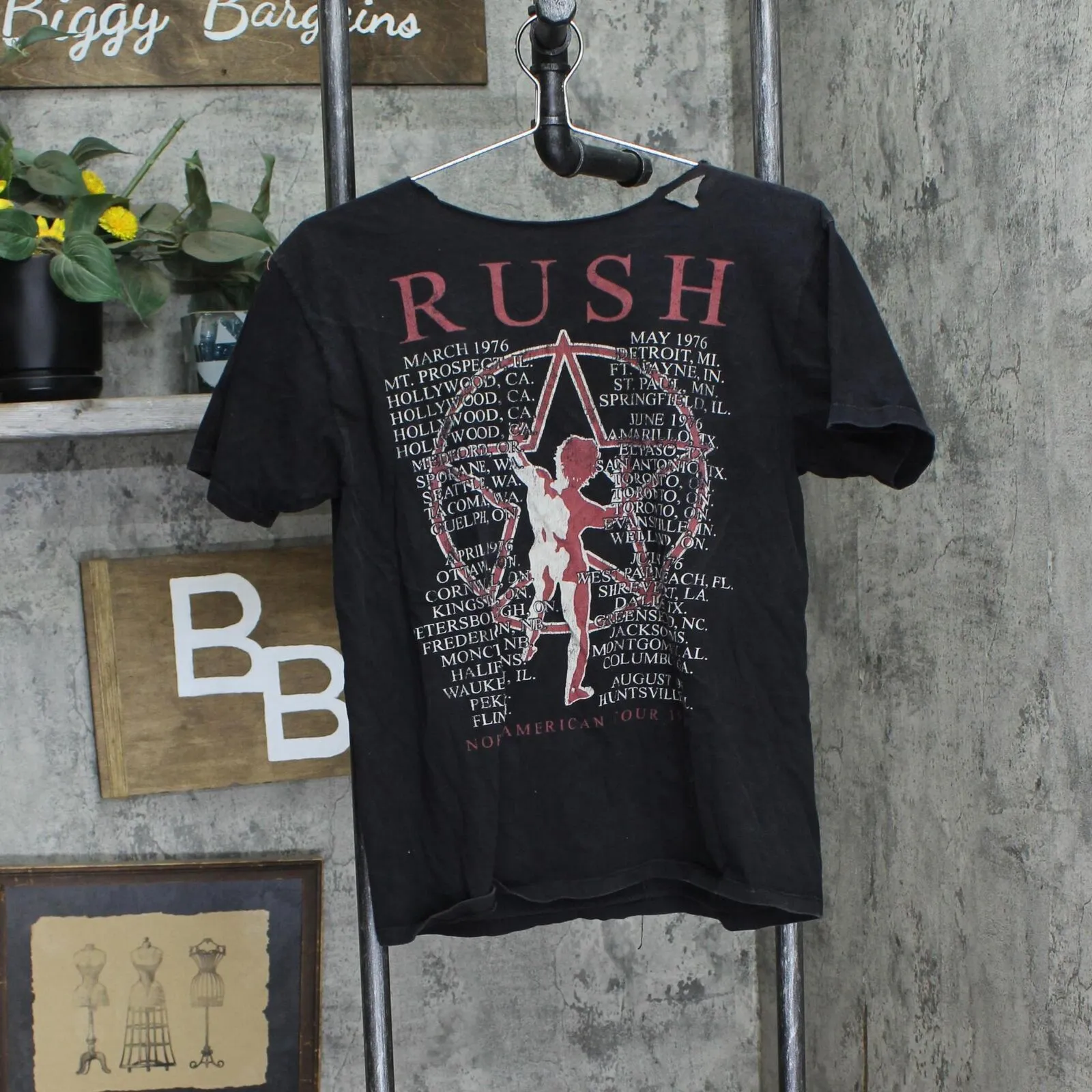 Control Womens Distressed V-Neck Rush 2112 Band T-Shirt Tee Black M