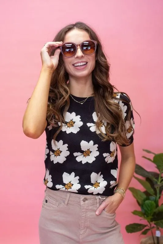 CW2529 Black Floral Short Sleeve Sweater