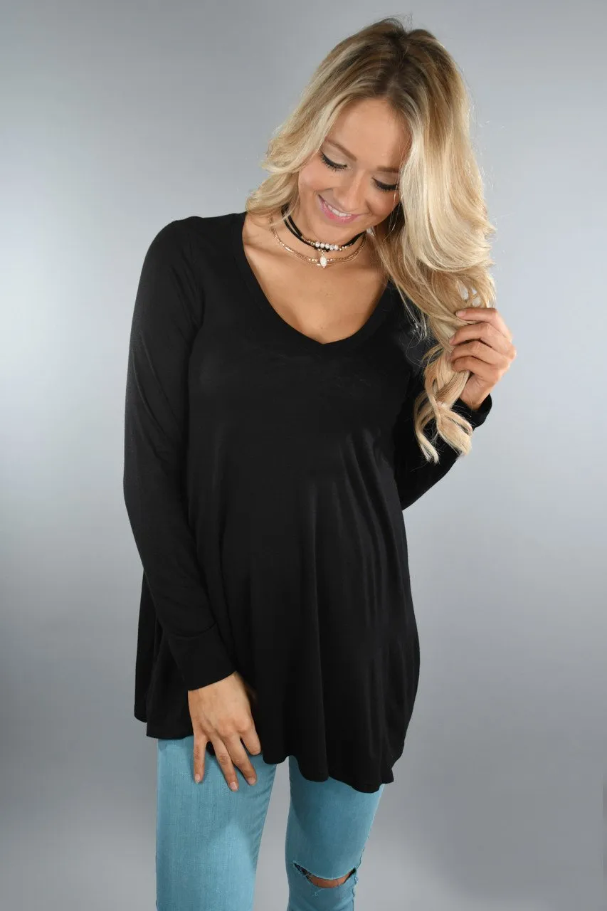 Essential V-Neck Top Black