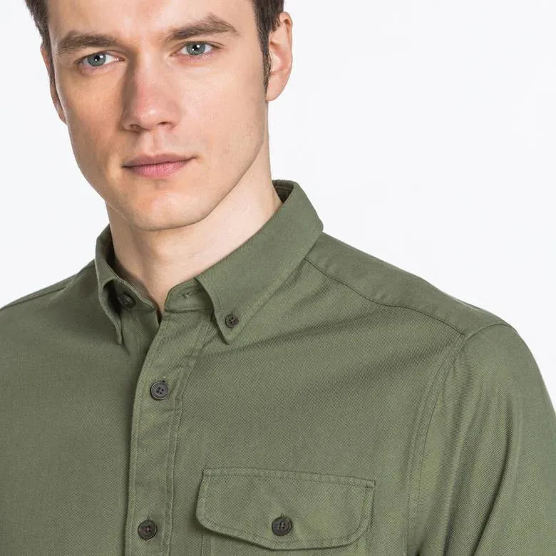 GANT Deep Lichen Green Twill Button Down Shirt 3014130 Size Medium NWT