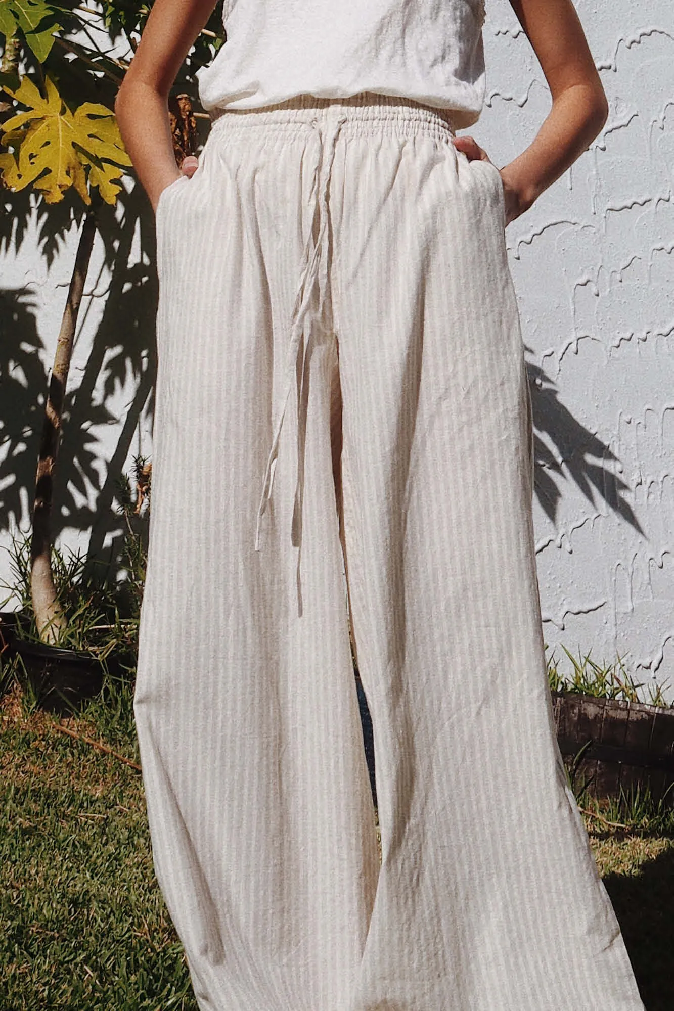 Jonathan Wide Leg Pant Sand Stripe