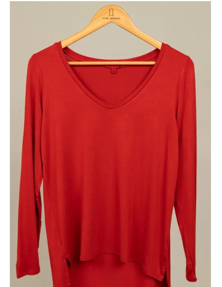 Ladies V-Neck HI-Lo Top in Cardinal Red