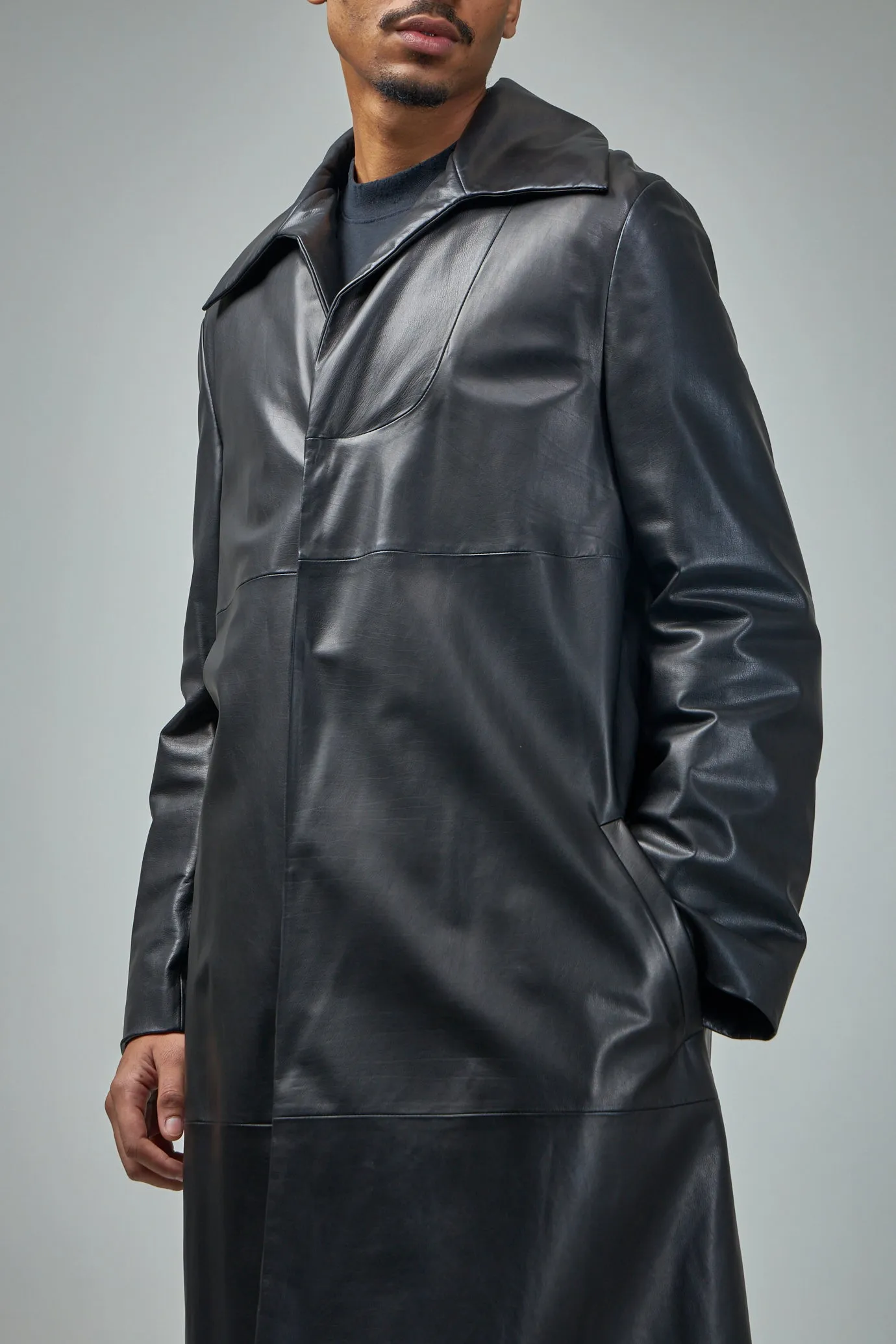 Lyndon Pad black
