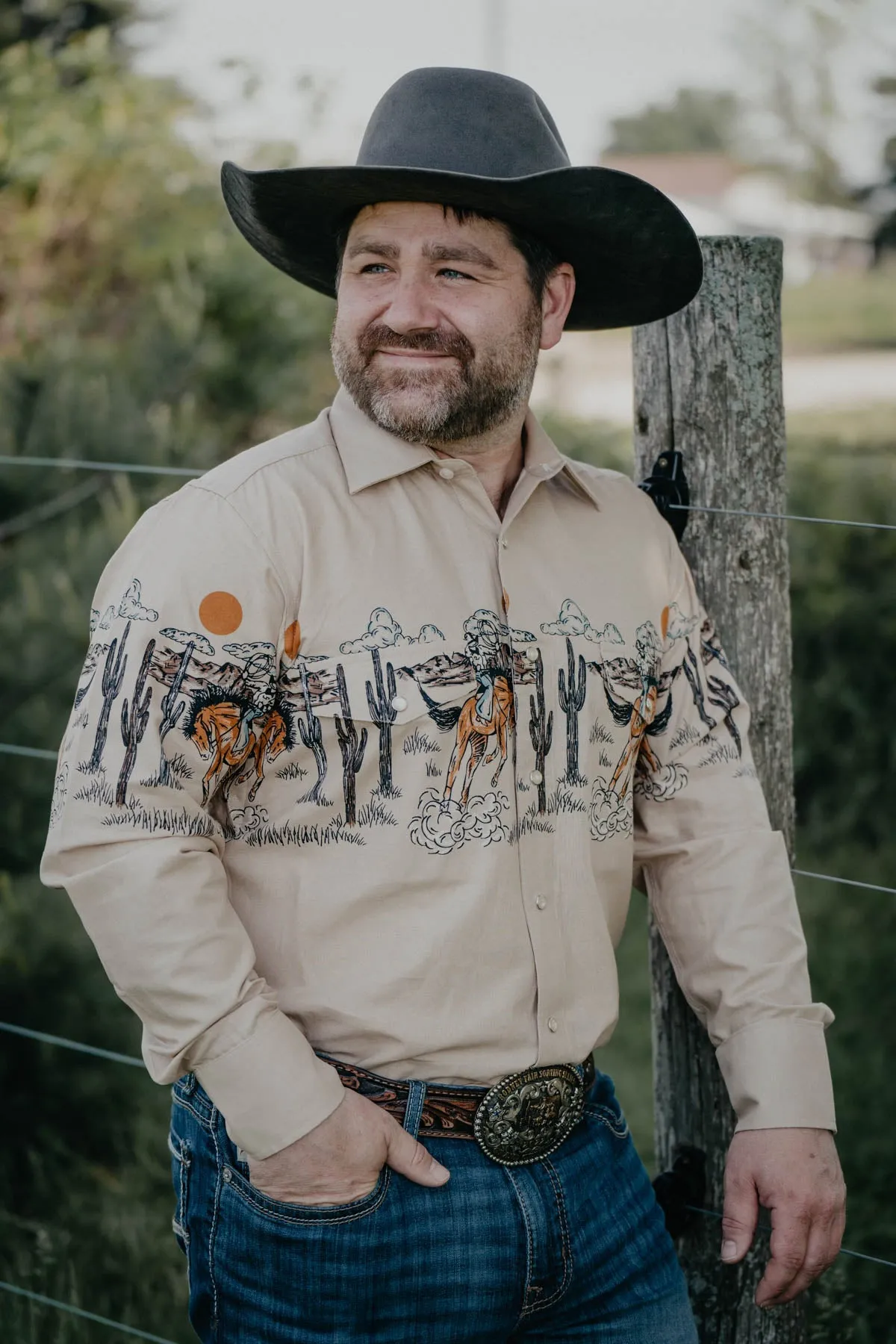 Men's Vintage Bronc Border Panhandle Pearl Snap (XS-M)