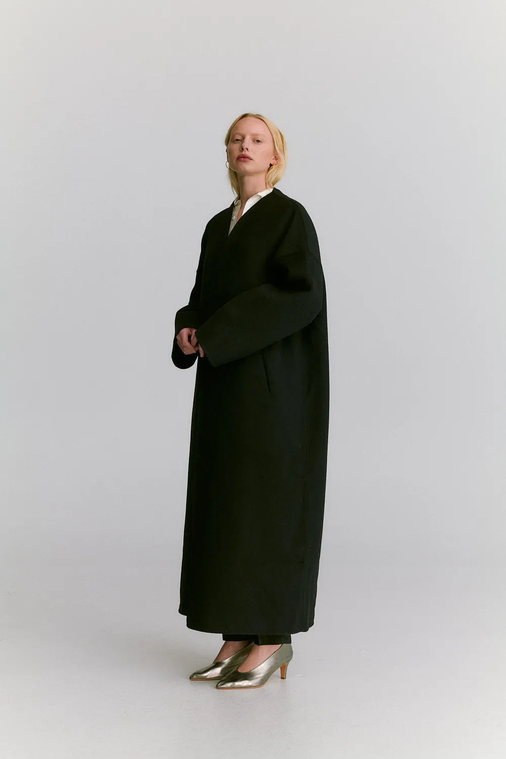 MOYO COAT — BLACK