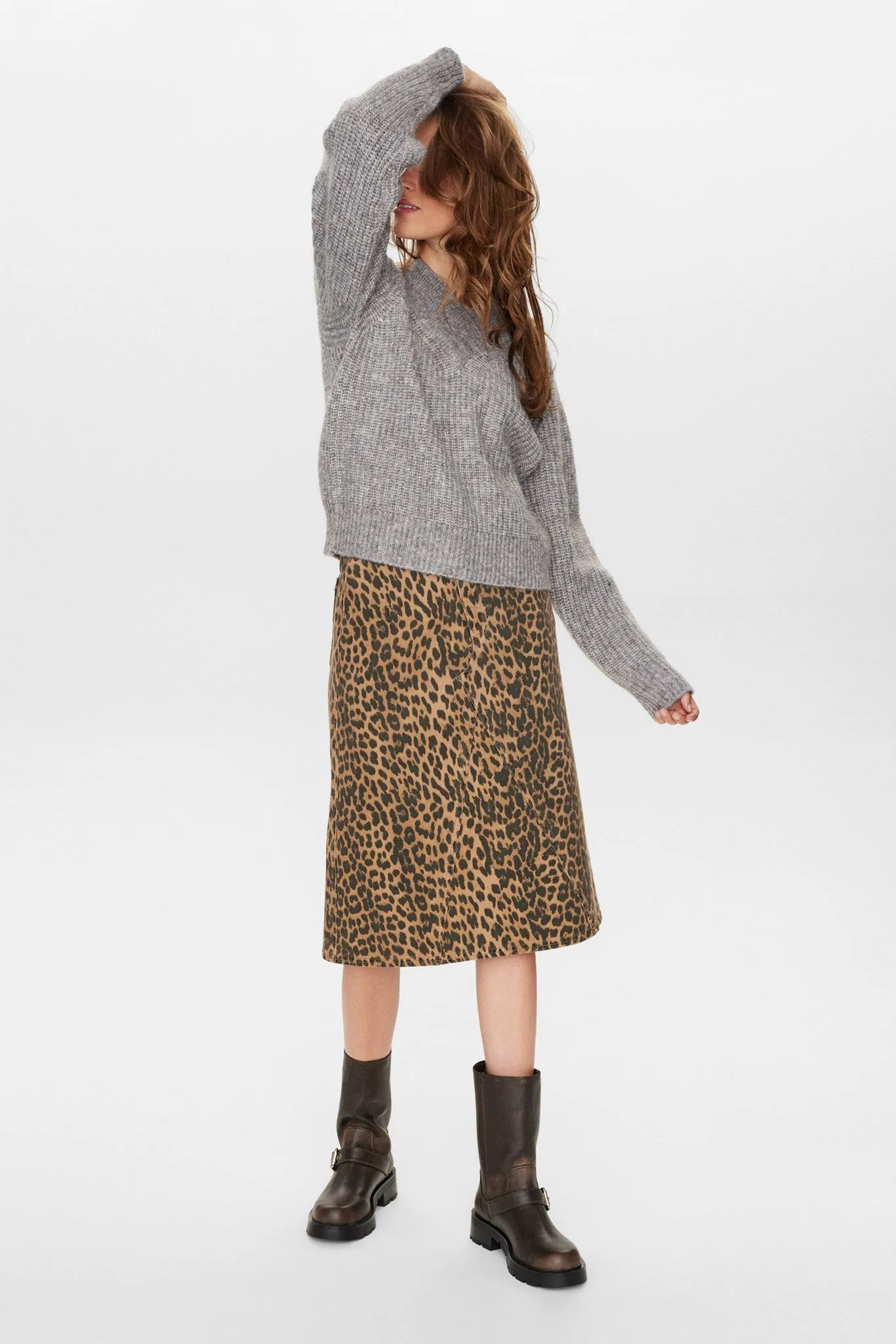 NUZINDI V-NECK PULLOVER - Storm Front Melange