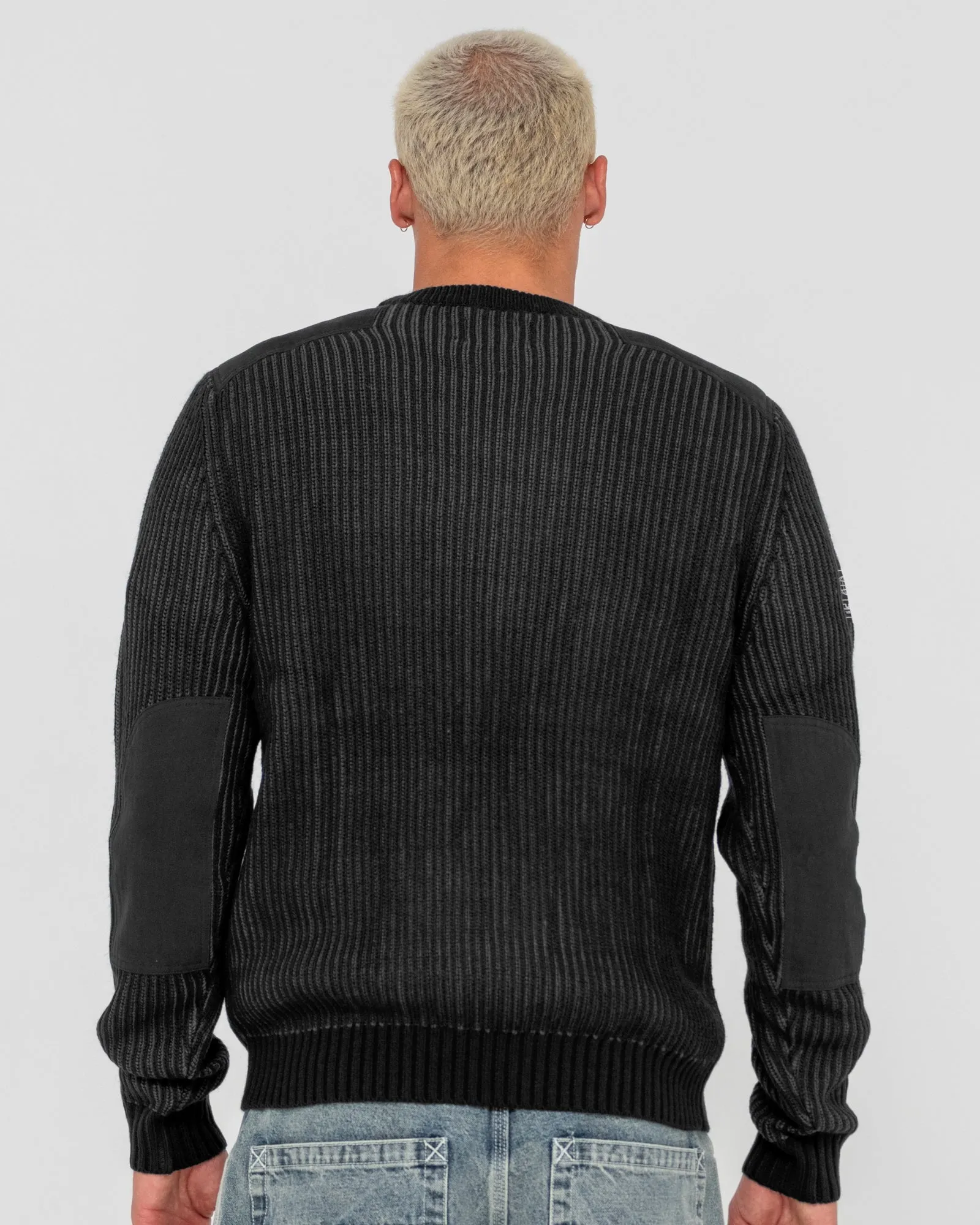 Ora Style Crew Knit