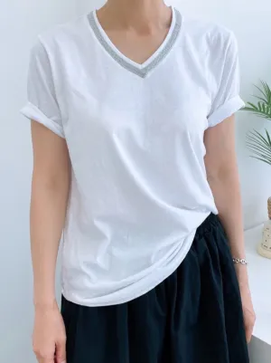Peal Trimmed V-neck T-shirt