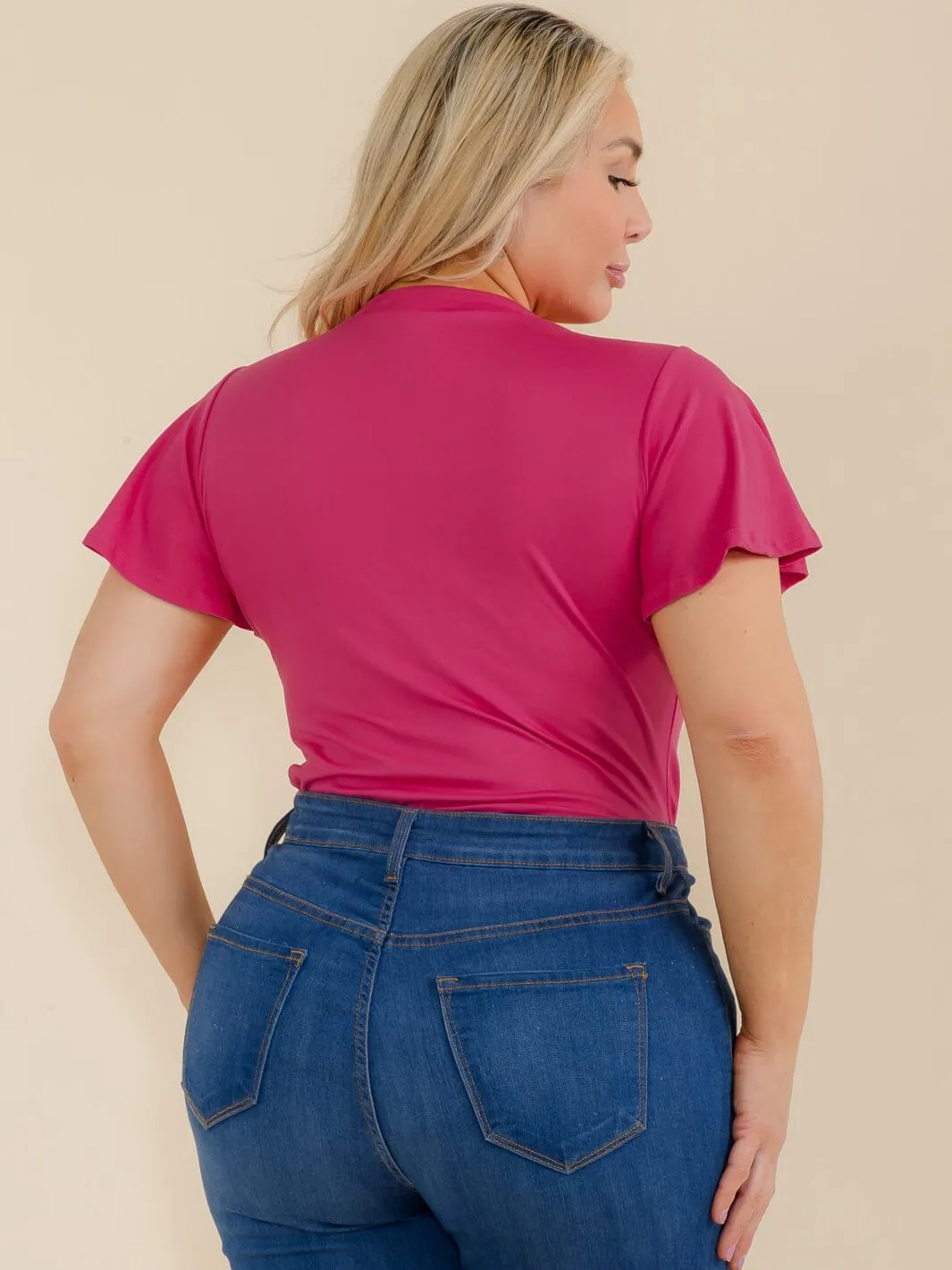 PLUS SIZE SHORT SLEEVE V-NECK SOLID BODYSUIT