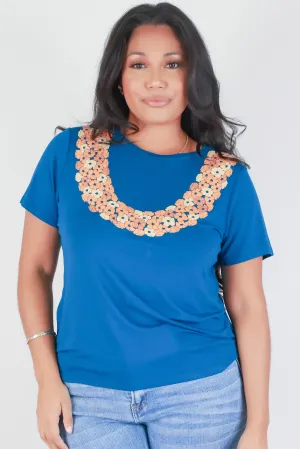 PUAKENIKENI CLUSTER LEI TEE