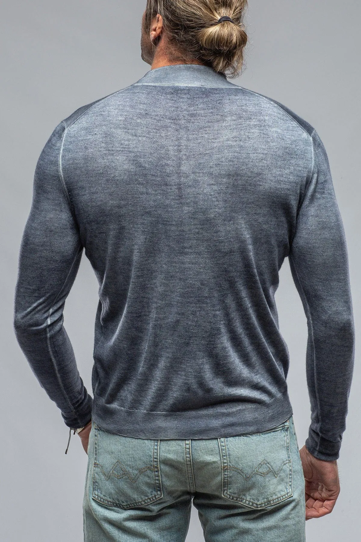 Queniin Cashmere Quarter Zip In Navy
