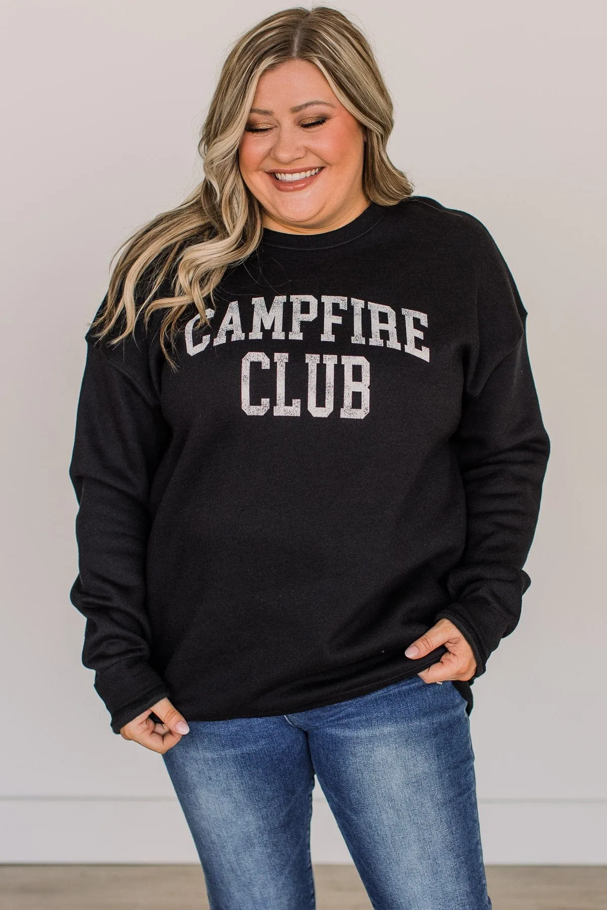 "Campfire Club" Graphic Crew Neck Pullover- Black