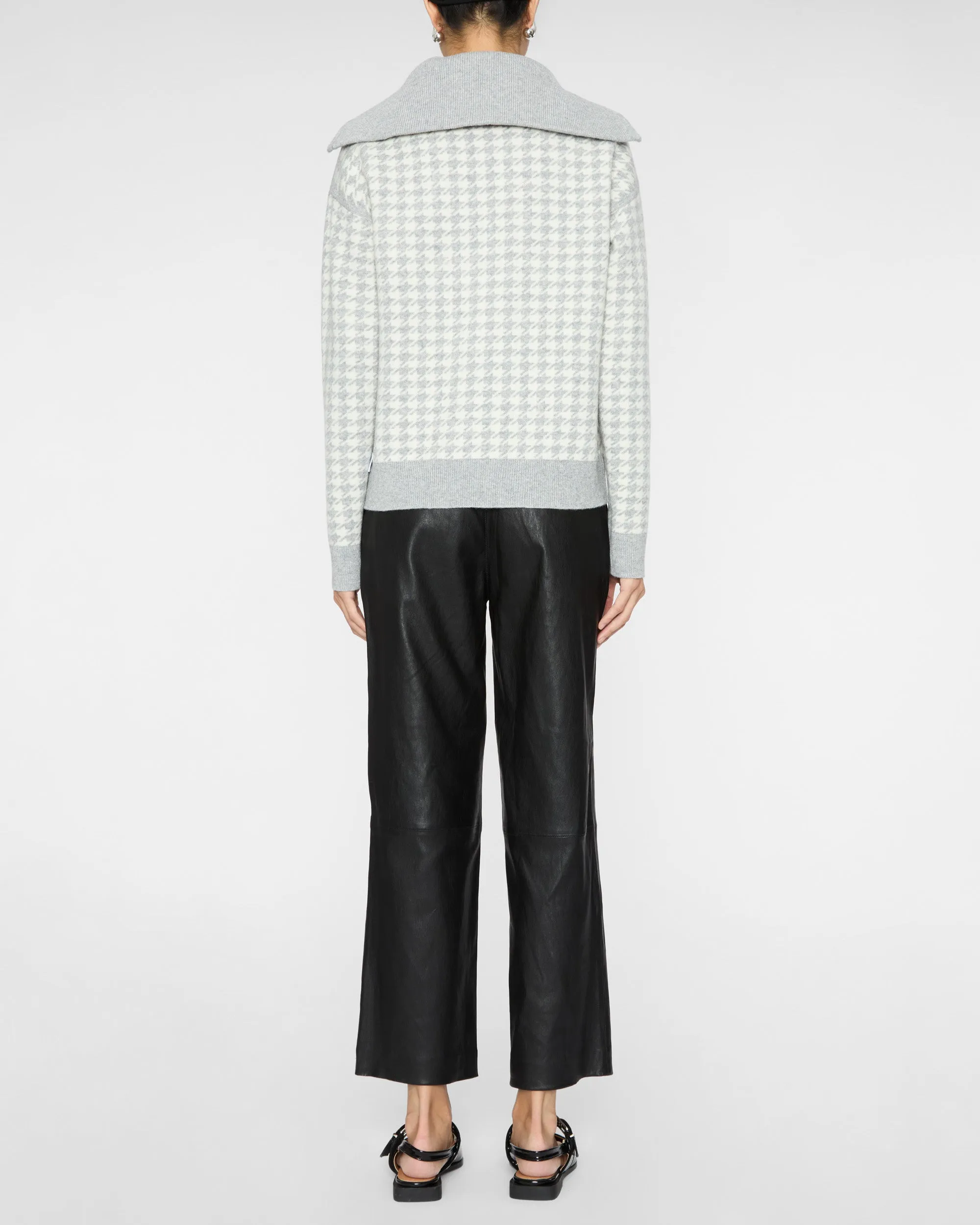 Samuel Reversible Quarter Zip Sweater