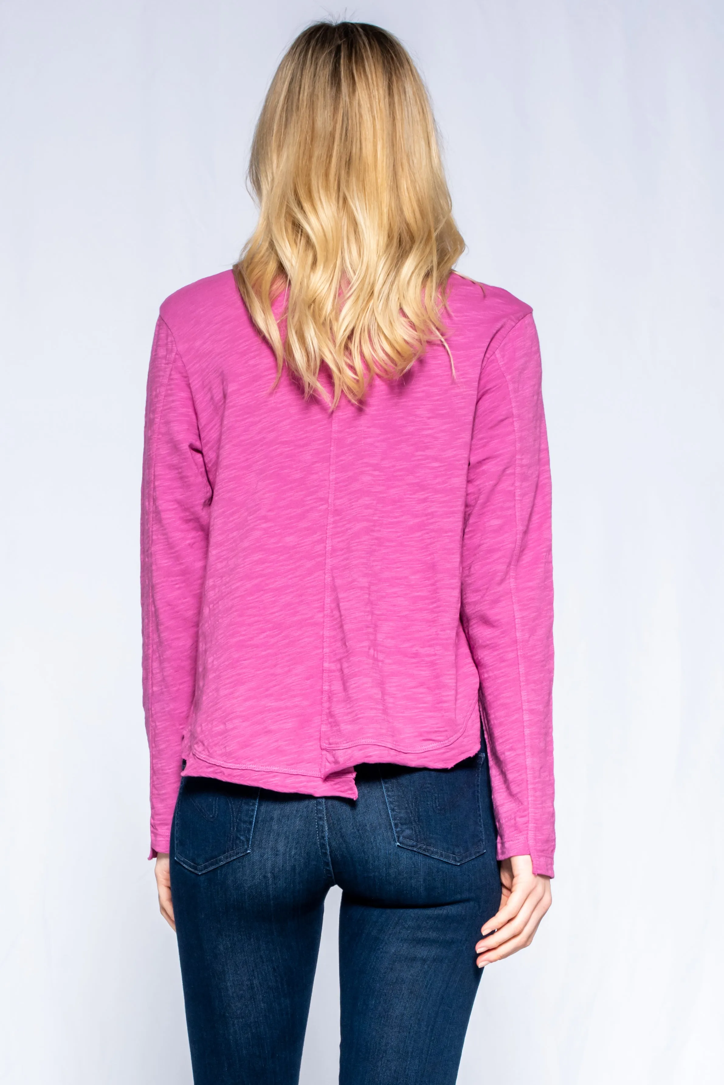Scoopy Neck Shifted Hem Long Sleeve Shirttail Tee