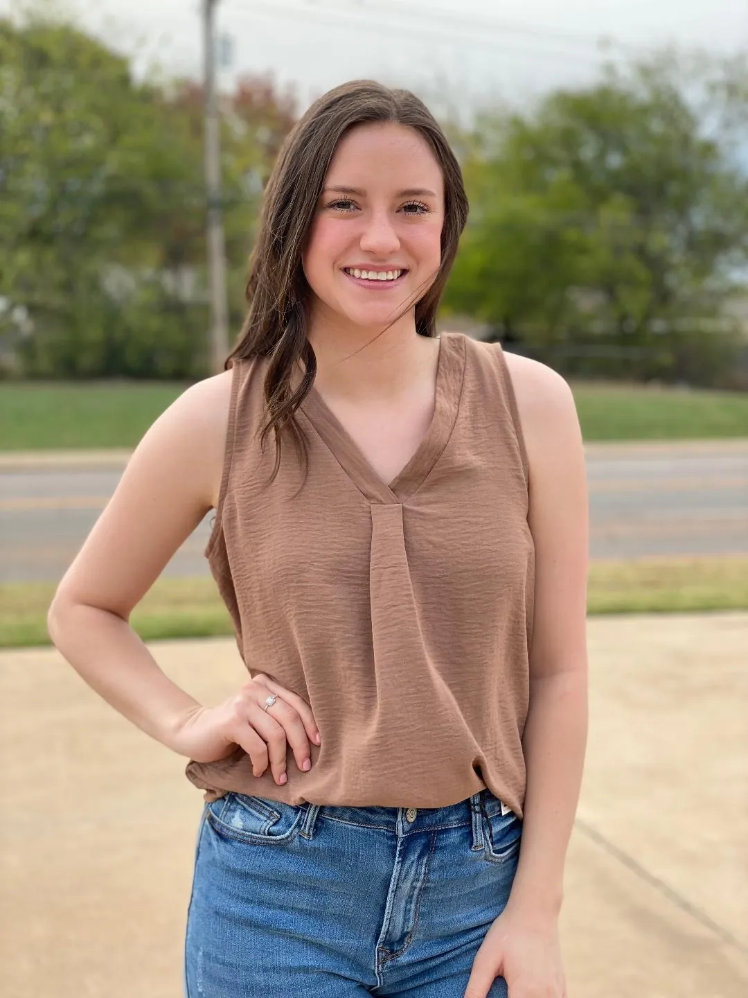 Sleeveless V-Neck Top - Perfect for Layering