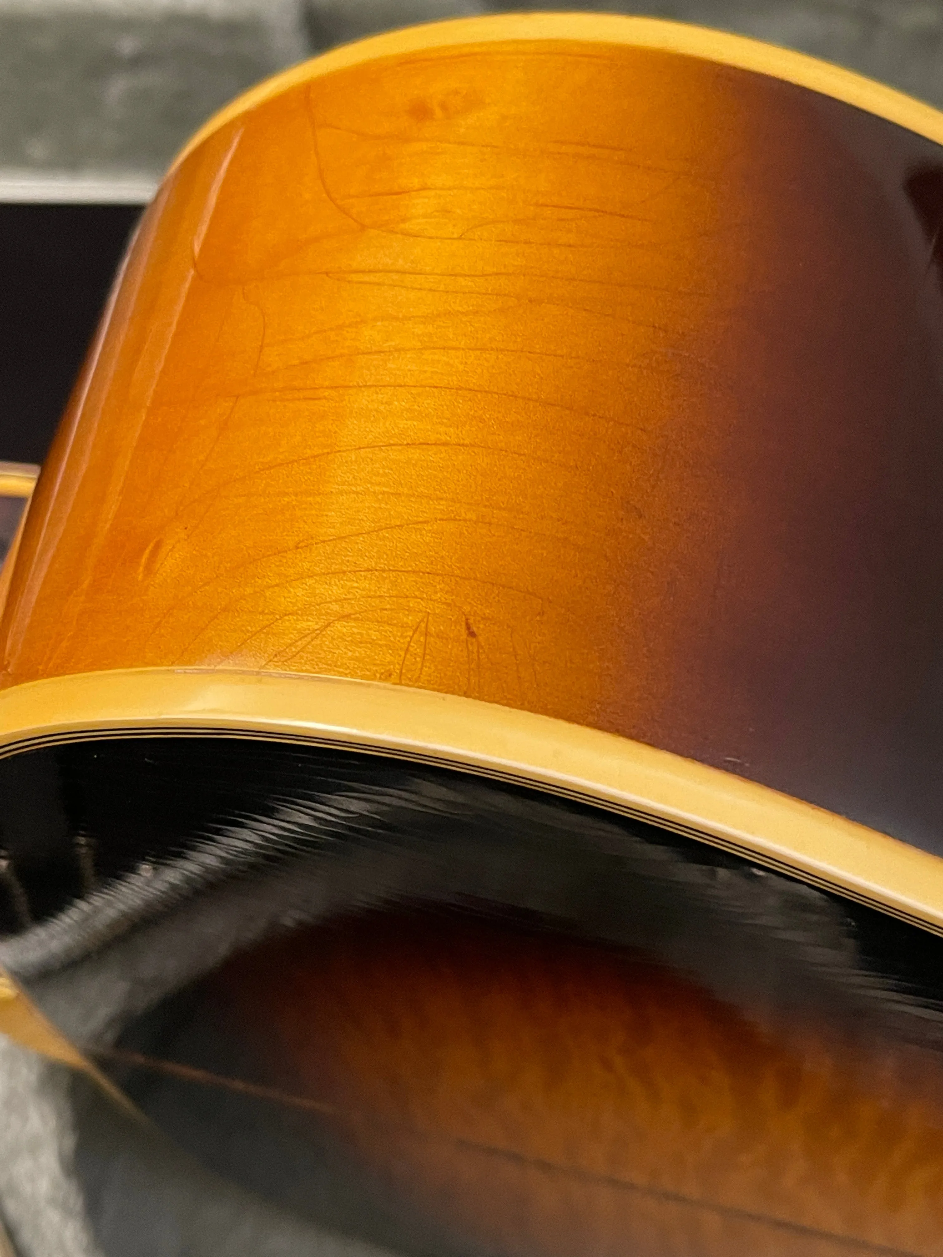 SOLD - Gibson J-200 1968 Player's Guitar