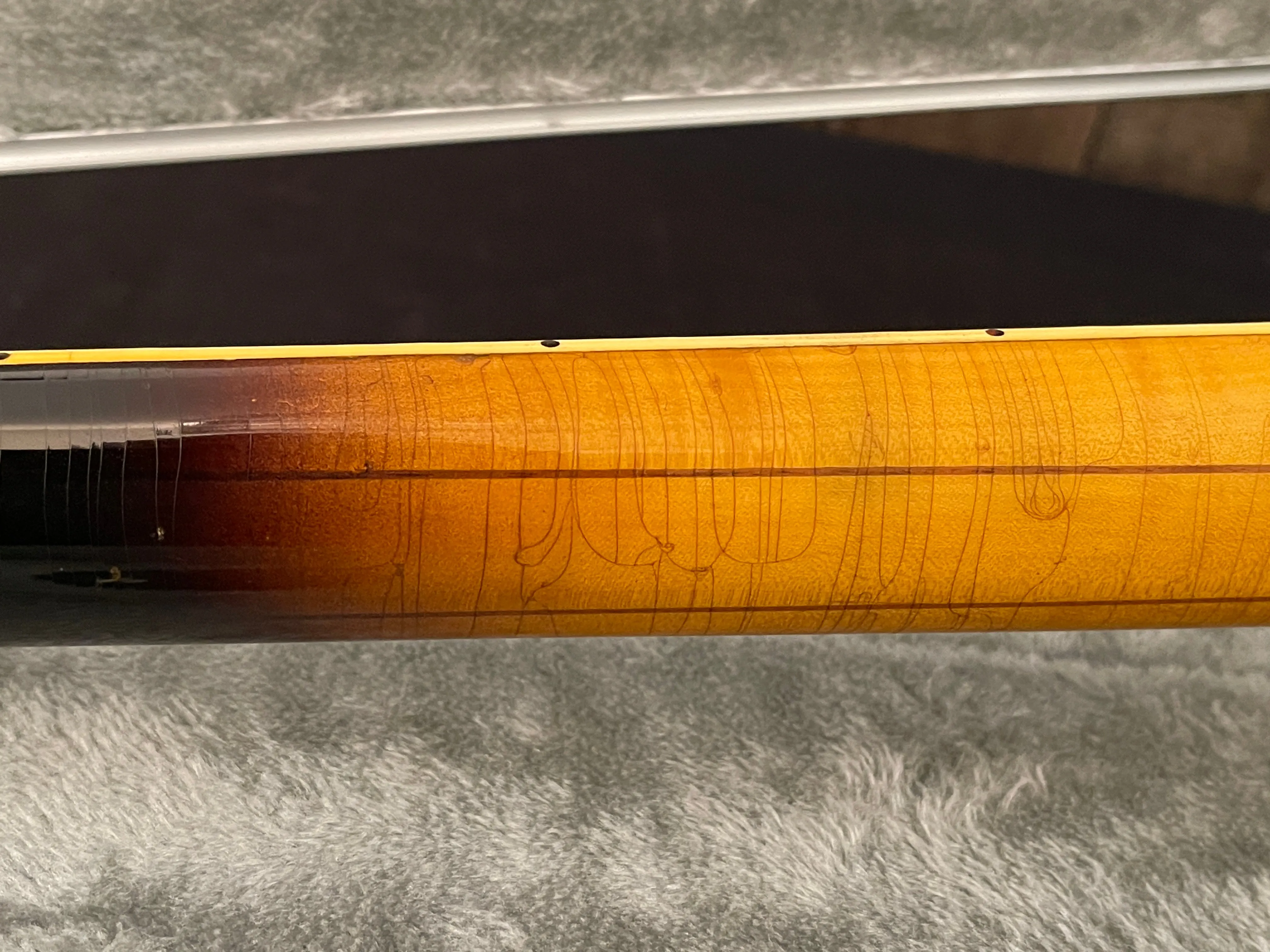 SOLD - Gibson J-200 1968 Player's Guitar