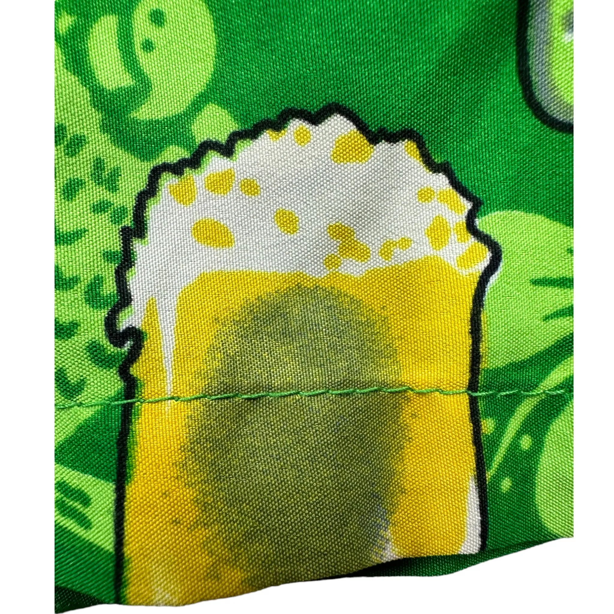 ST PATRICKS DAY "BOTTLE POPPING" BUTTON UP - (L)