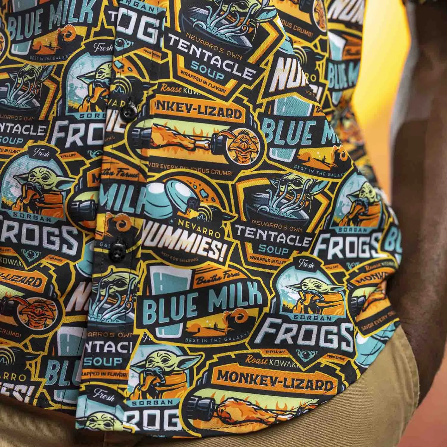 Star Wars™ The Mandalorian™ “Mandolicious” – KUNUFLEX Short Sleeve Shirt