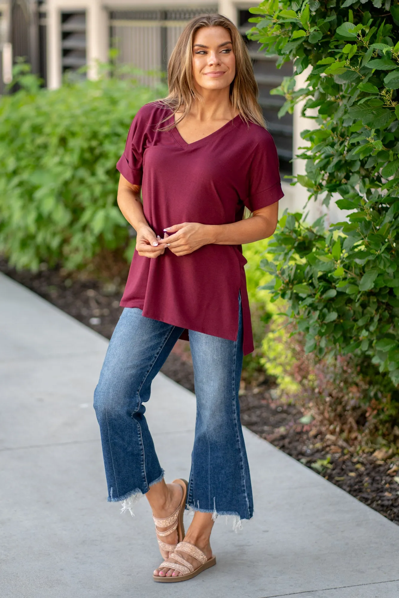 Super Soft Tee High Low Hem V Neck Top - Burgundy