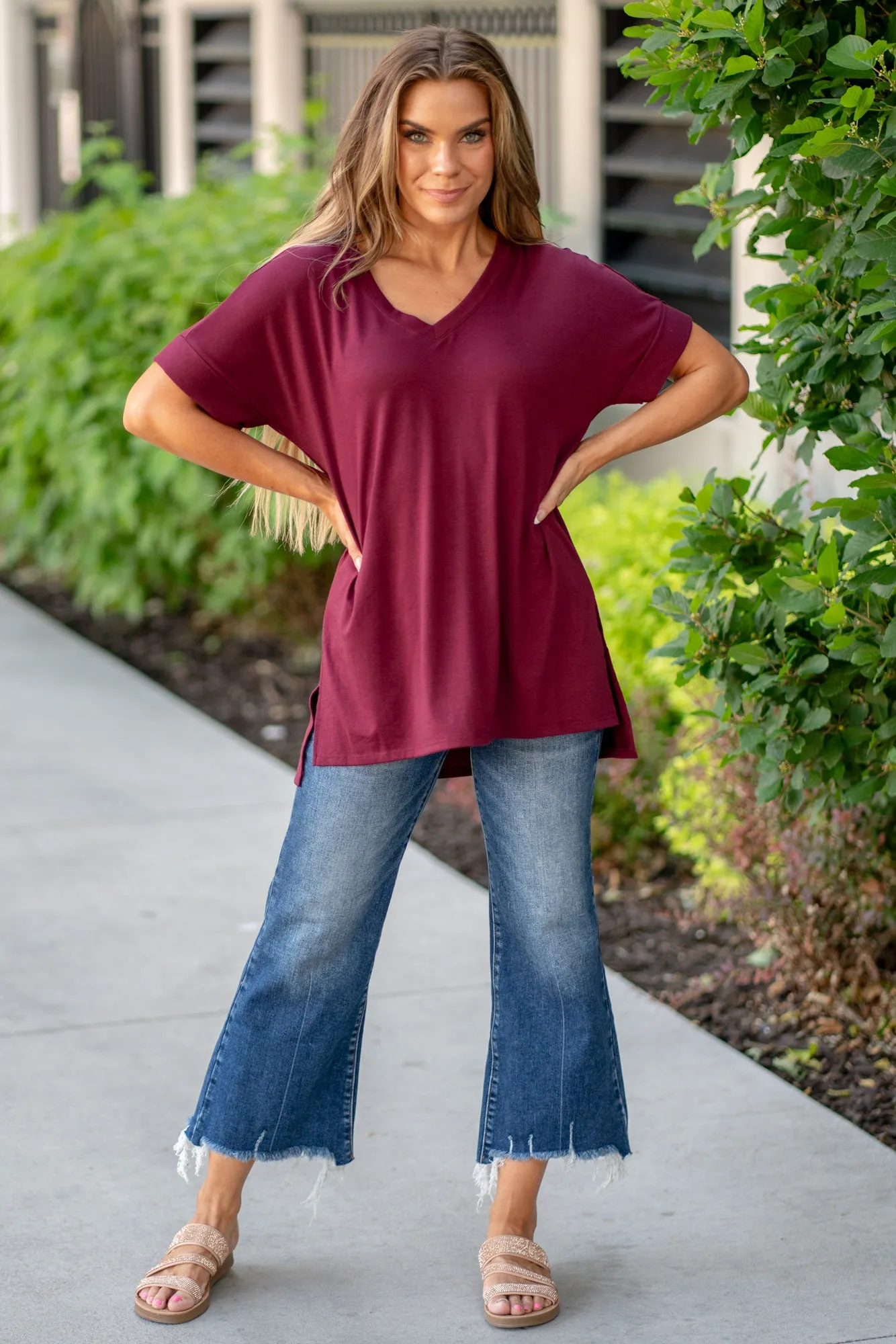 Super Soft Tee High Low Hem V Neck Top - Burgundy