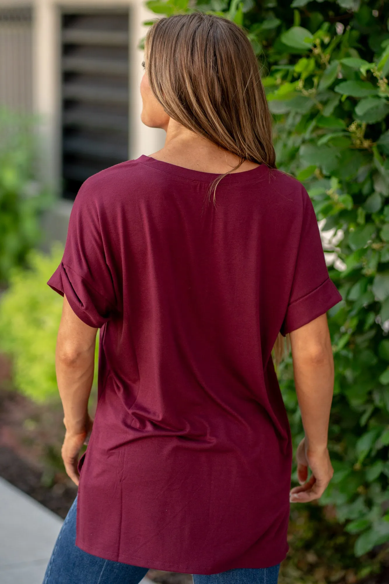 Super Soft Tee High Low Hem V Neck Top - Burgundy