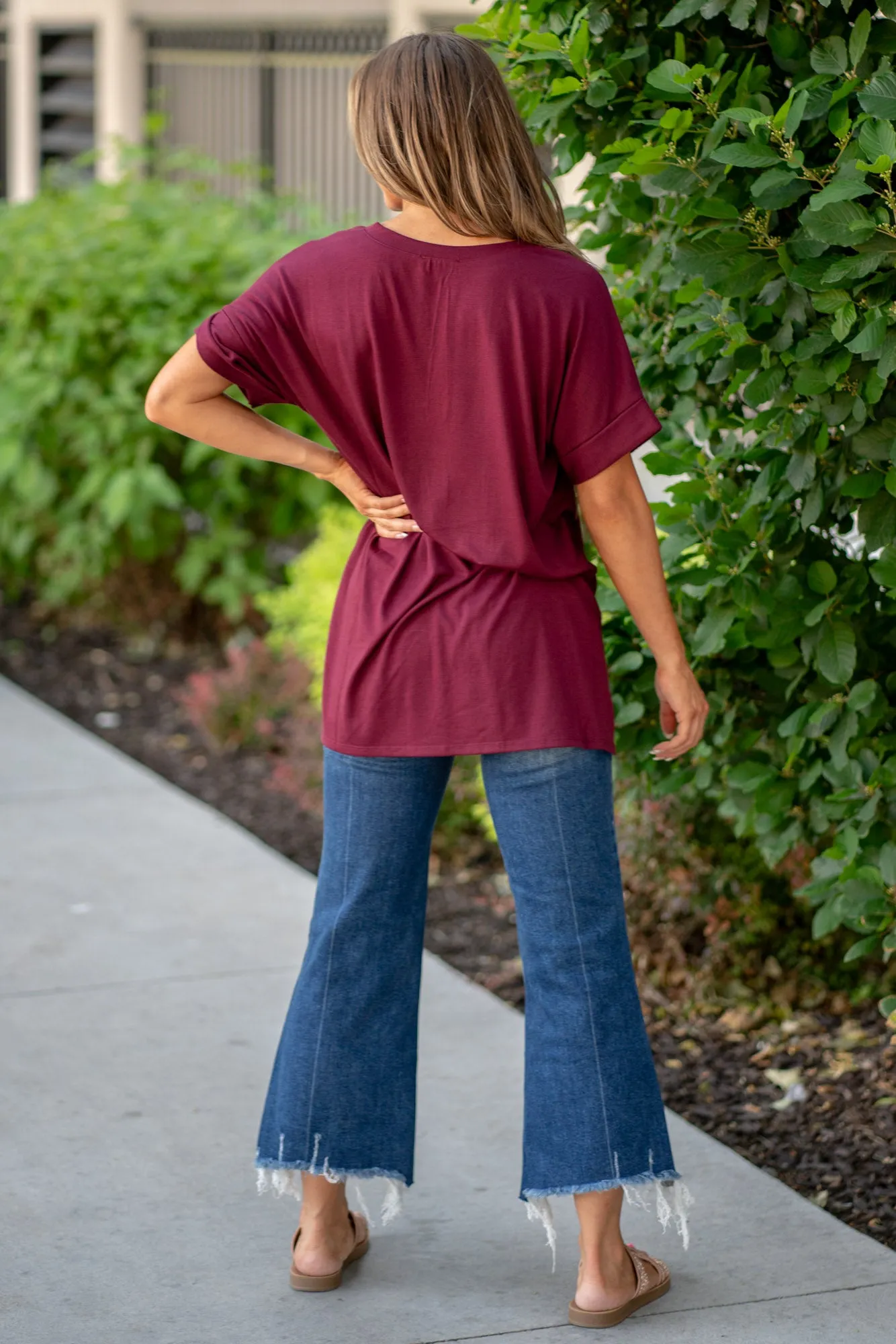Super Soft Tee High Low Hem V Neck Top - Burgundy