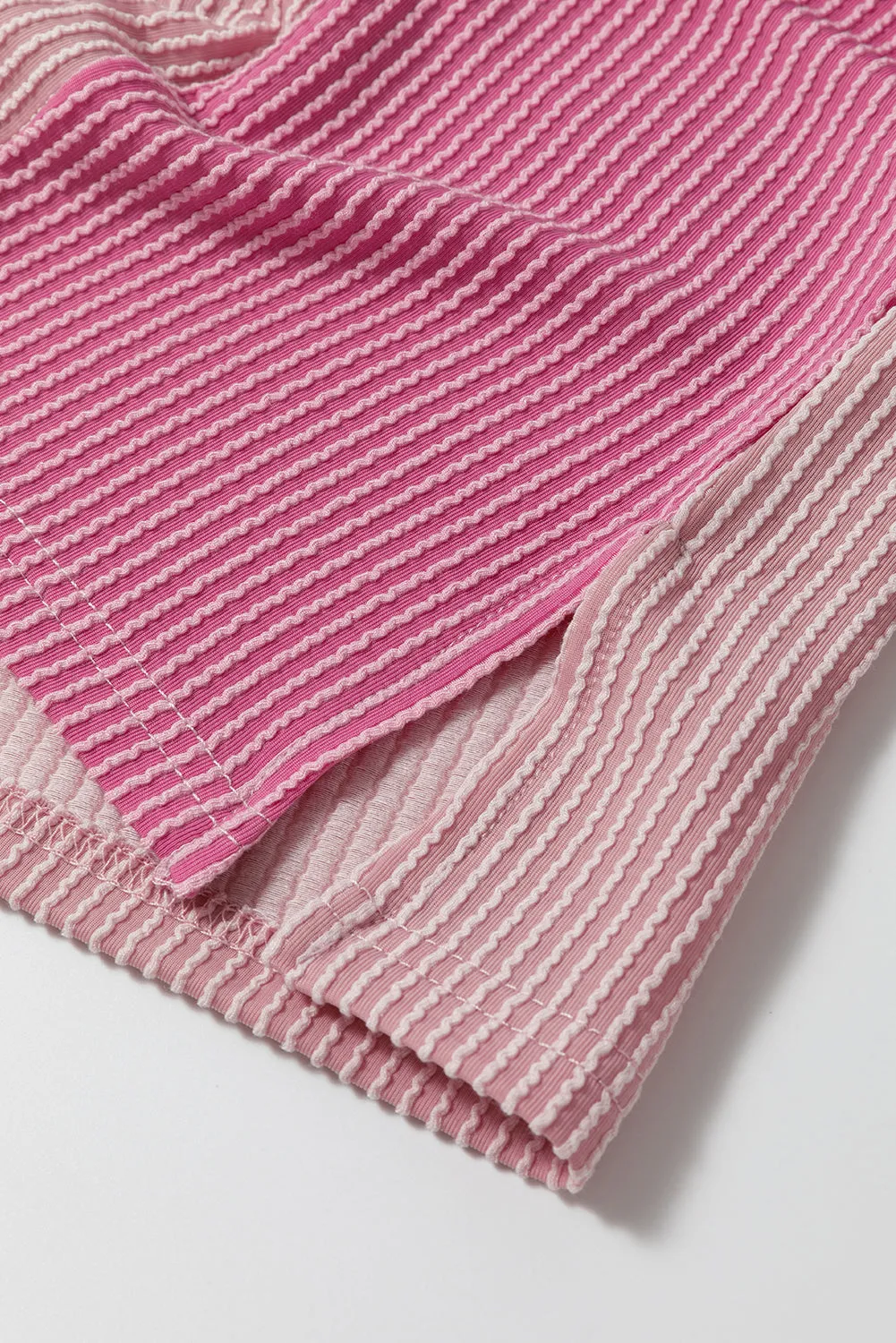 Textured Colorblock Crew Neck T Shirt