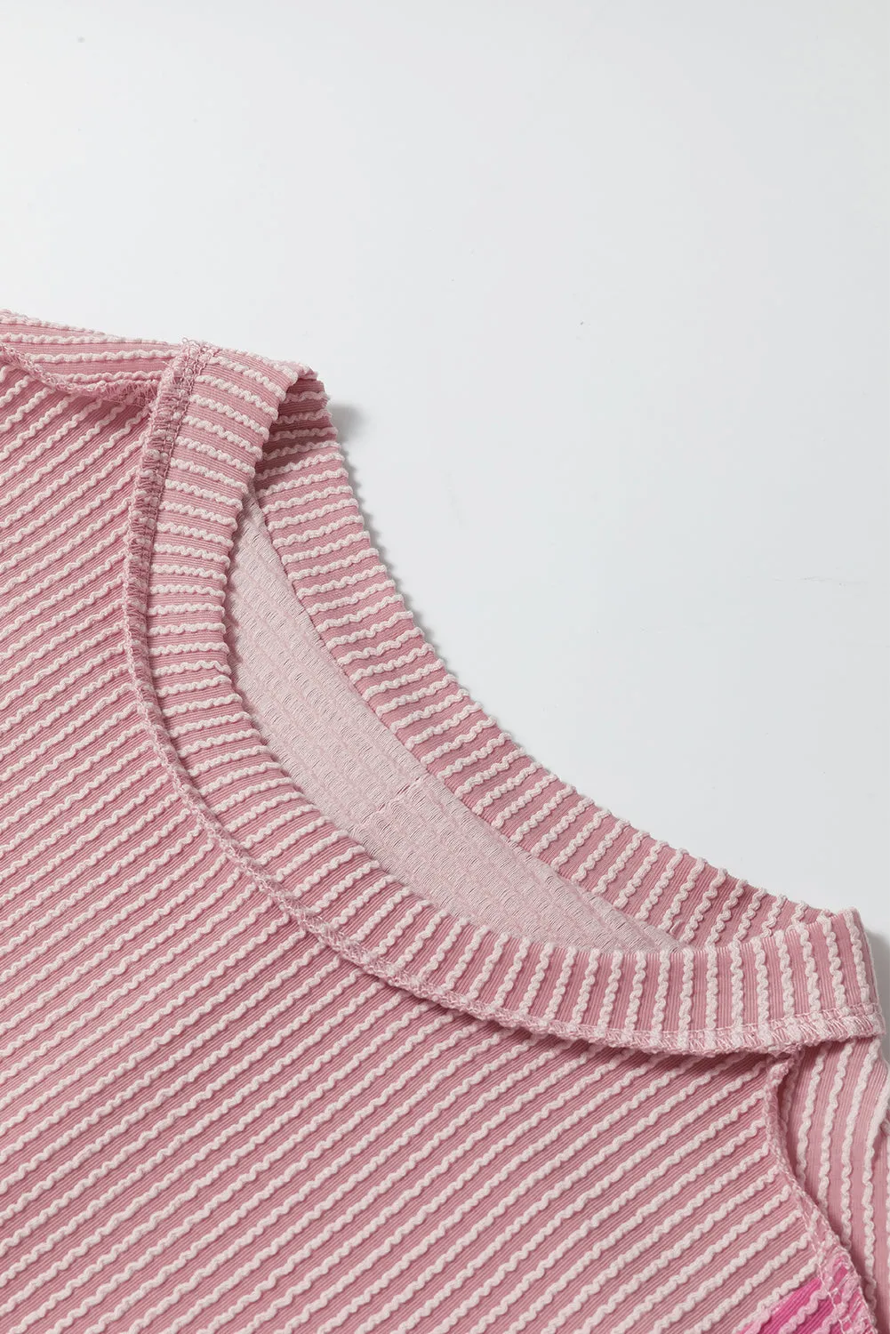 Textured Colorblock Crew Neck T Shirt