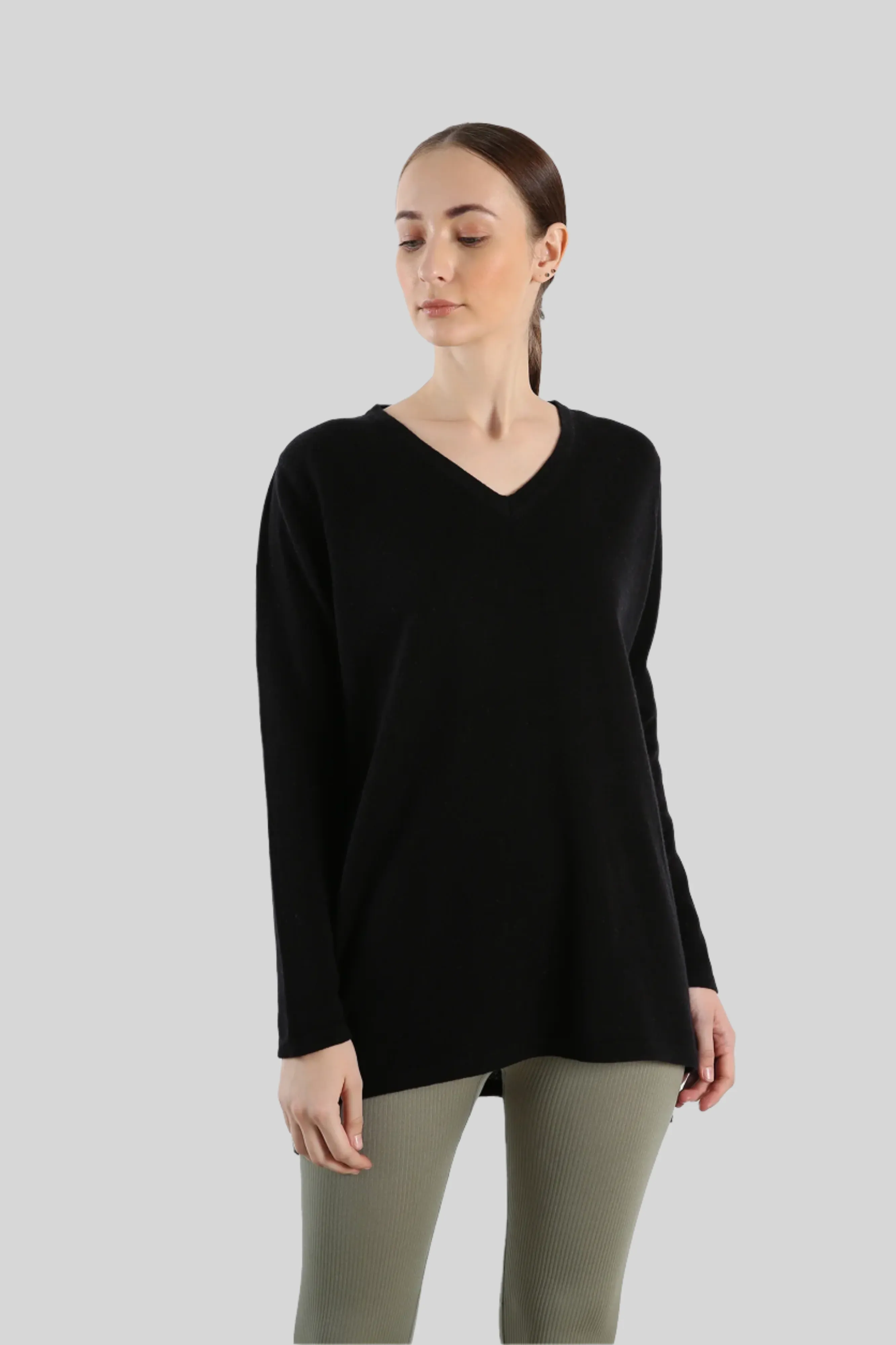 V neck Pure Cashmere Sweater - Black