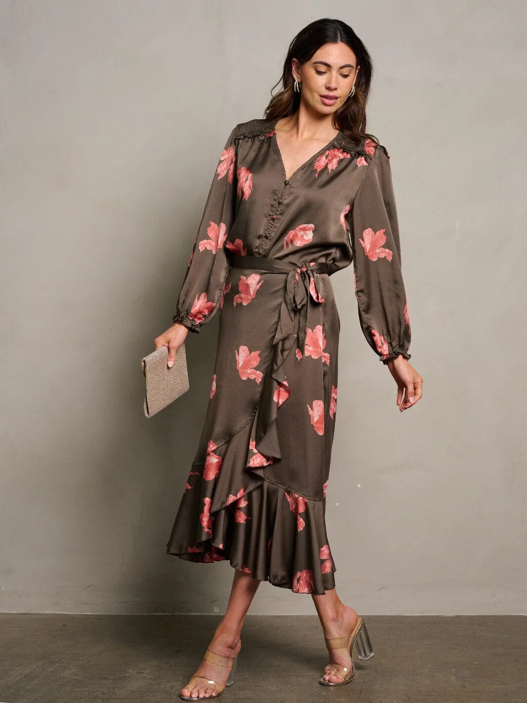 WOMEN'S LONG SLEEVE BUTTON UP FLORAL BLOUSE