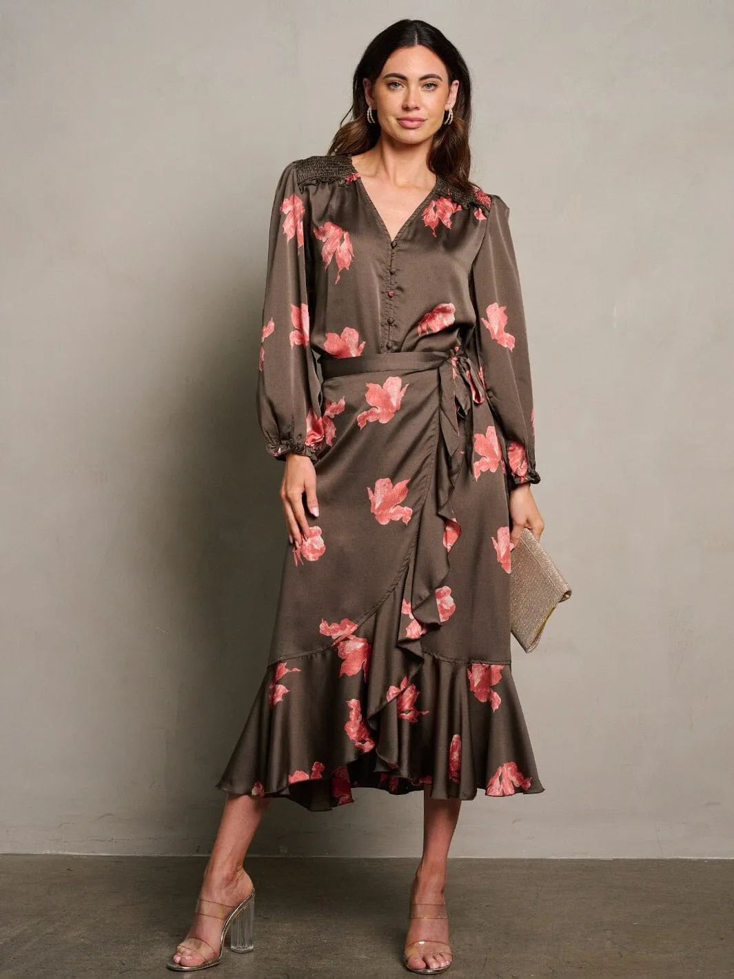 WOMEN'S LONG SLEEVE BUTTON UP FLORAL BLOUSE