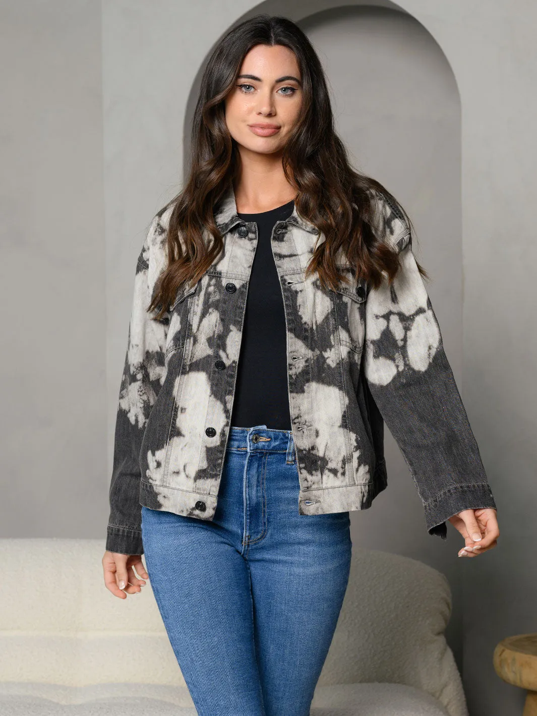 WOMEN'S LONG SLEEVE TIE DYE DENIM JACKET