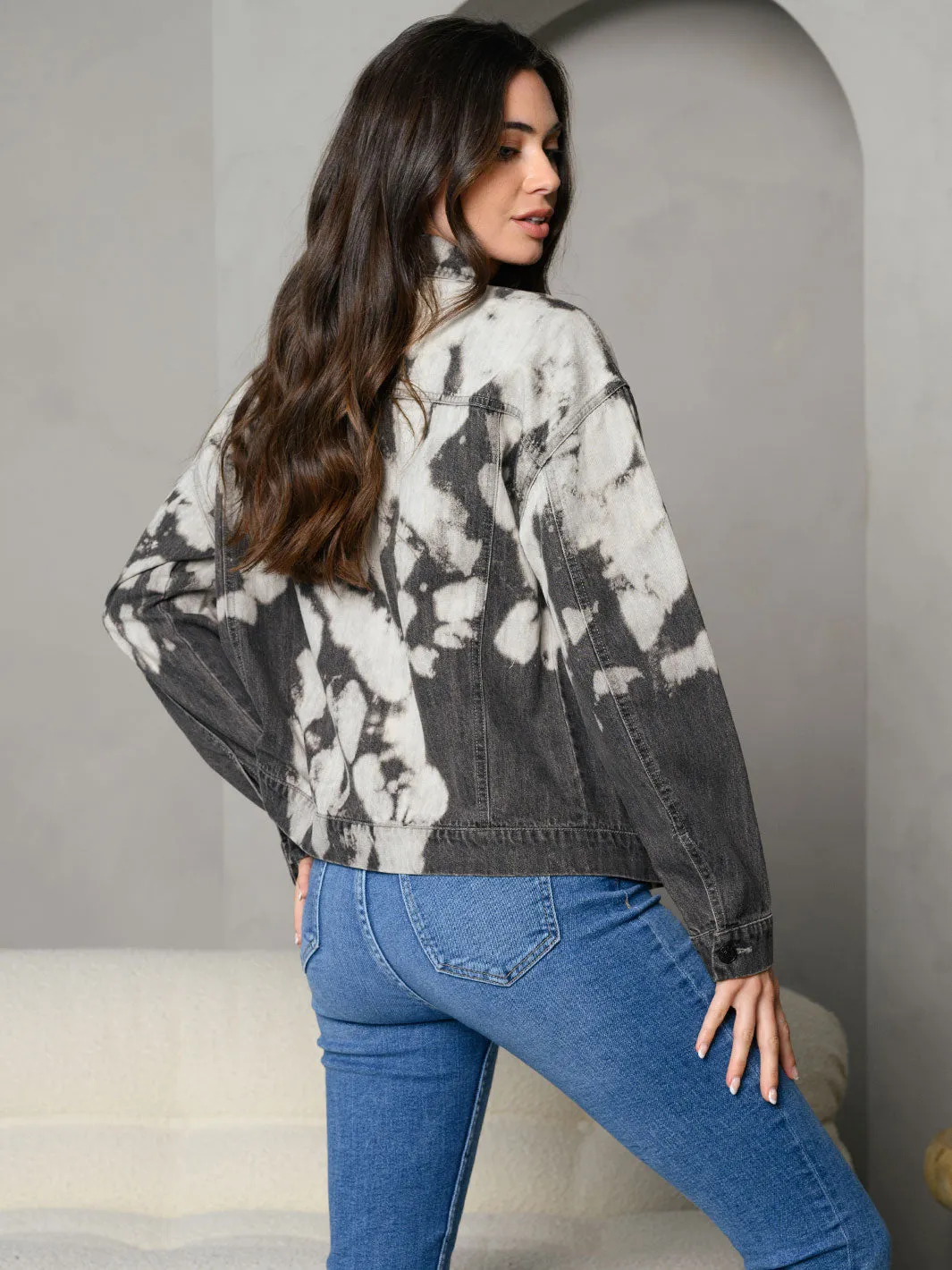 WOMEN'S LONG SLEEVE TIE DYE DENIM JACKET